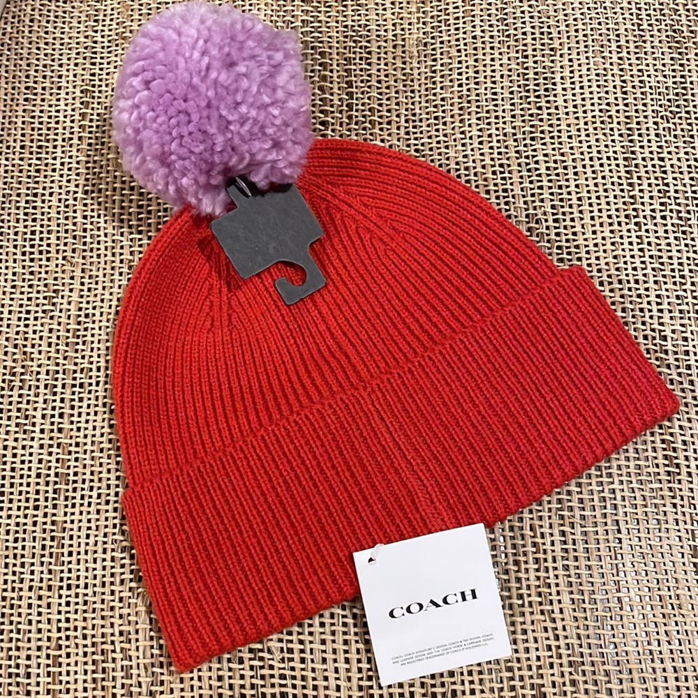 COACH Script Logo Pom Pom Beanie, NWT - Picture 3 of 8